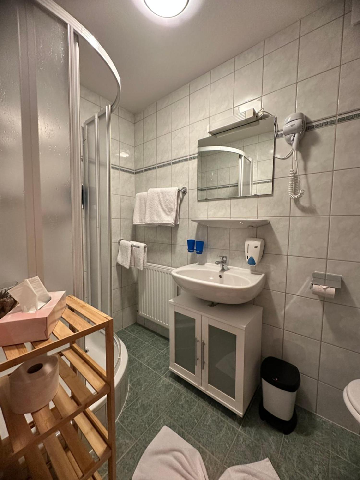 Bed and Breakfast Goldener Adler Scharnitz Zewnętrze zdjęcie