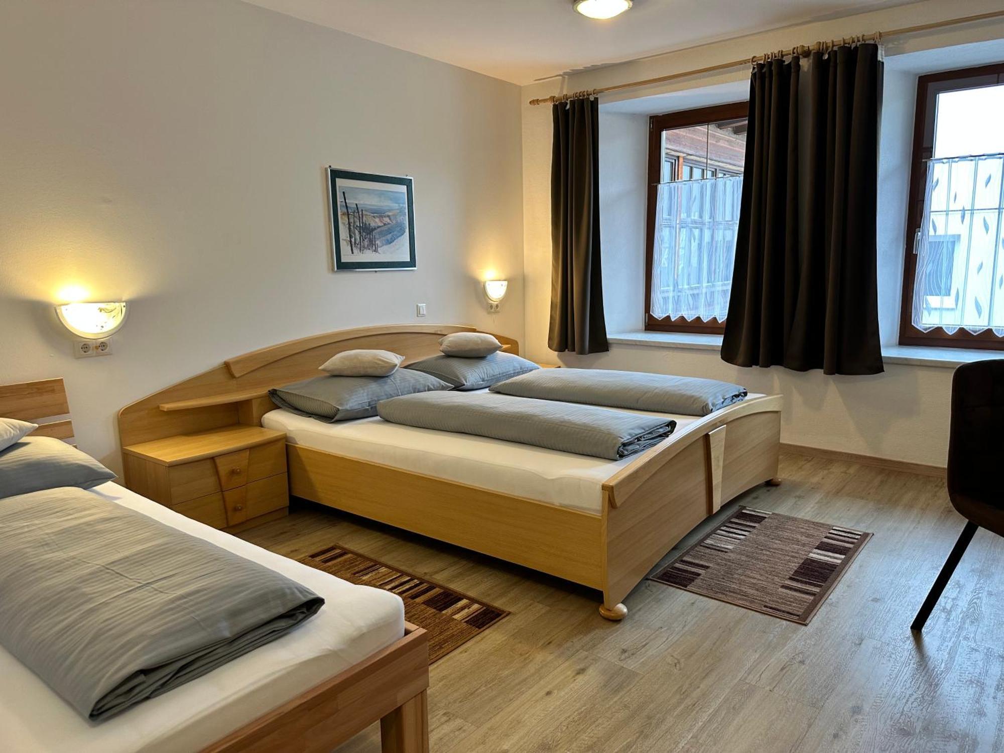 Bed and Breakfast Goldener Adler Scharnitz Zewnętrze zdjęcie