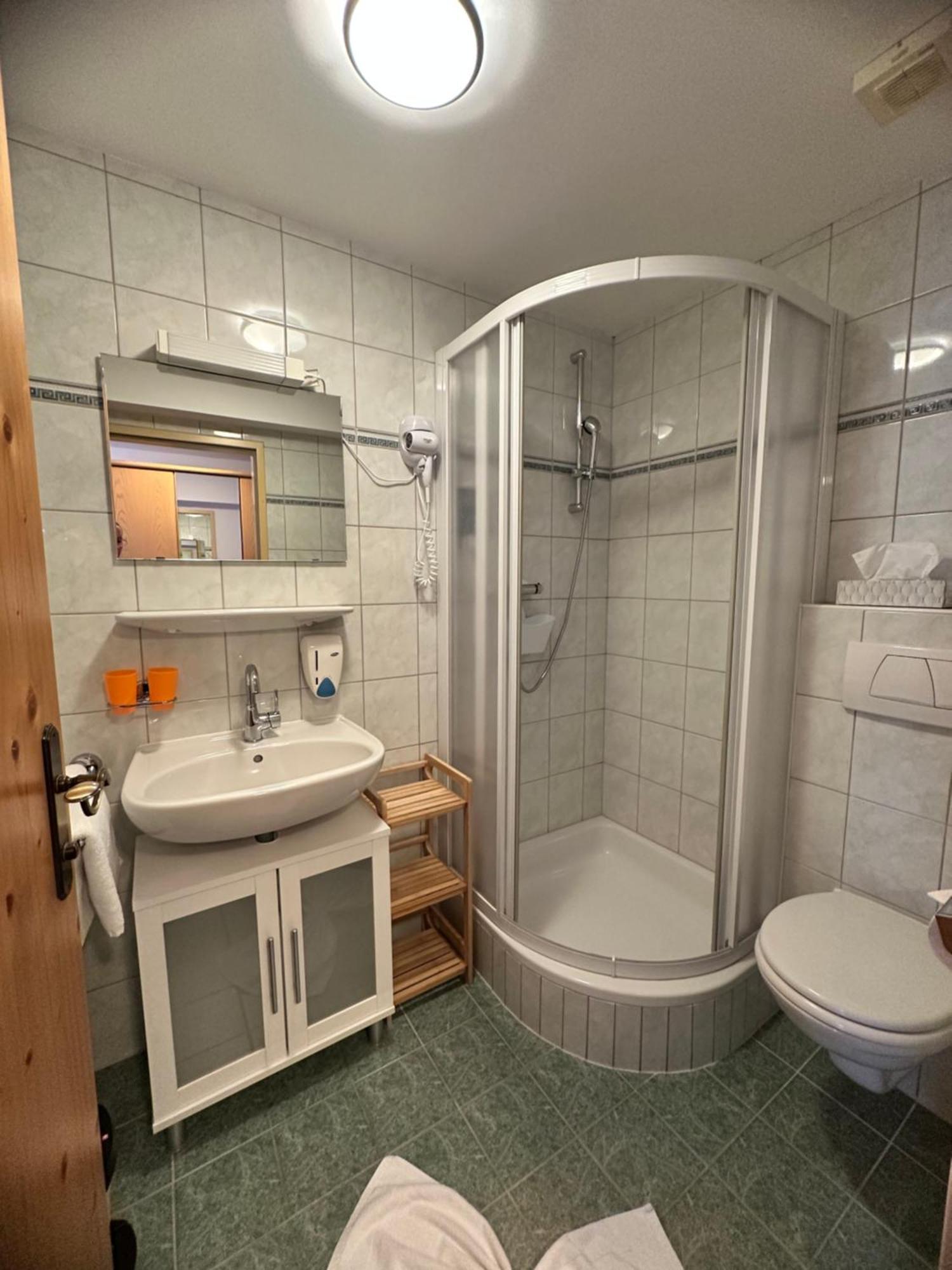 Bed and Breakfast Goldener Adler Scharnitz Zewnętrze zdjęcie